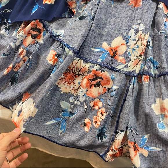 Kormei Dress Woman’s XL high low floral short sleeve 52” length smocked V neck - Picture 7 of 16